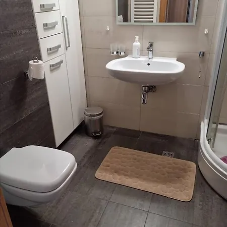 151 U U Aparthotelu Vucko - Private Host Apartment *